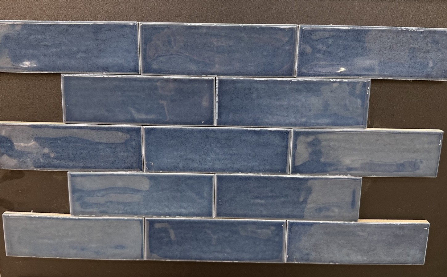 Плитка для ванны 15x5 7мм Артисан Blue глянцевая синий Monopole Плитка для ванны 15x5 7мм Артисан Blue глянцевая синий Monopole