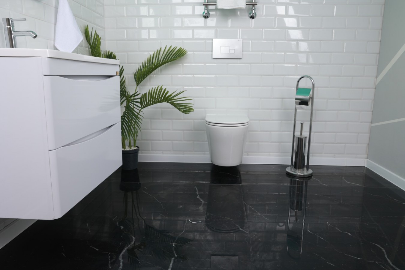 Плитка настенная 120x60 9мм Ройял черный зеркальный глянец 1.44 полированная белый Realistik Плитка настенная 120x60 9мм Ройял черный зеркальный глянец 1.44 полированная белый Realistik