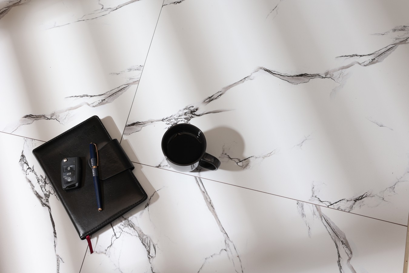 Плитка напольная 60x60 9мм Молли белый матовый матовая белый Realistik Плитка напольная 60x60 9мм Молли белый матовый матовая белый Realistik