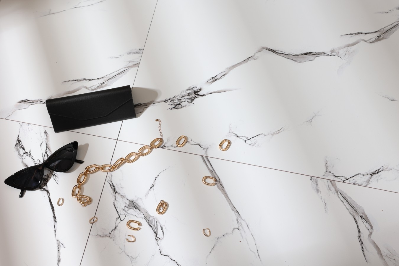 Плитка напольная 60x60 9мм Молли белый структурный матовая белый Realistik Плитка напольная 60x60 9мм Молли белый структурный матовая белый Realistik