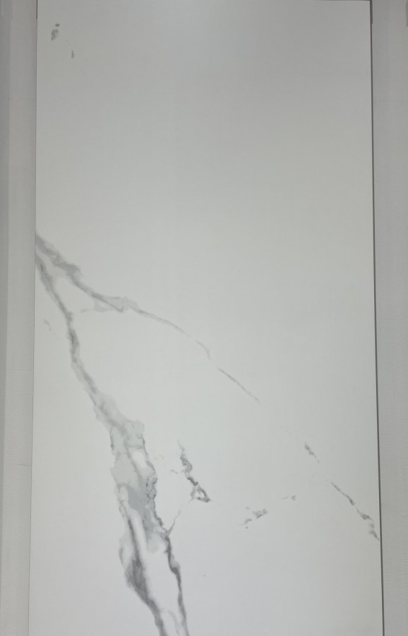 Плитка настенная 120x60 9мм Каррара Х сатиновый сатинированная белый Realistik Плитка настенная 120x60 9мм Каррара Х сатиновый сатинированная белый Realistik