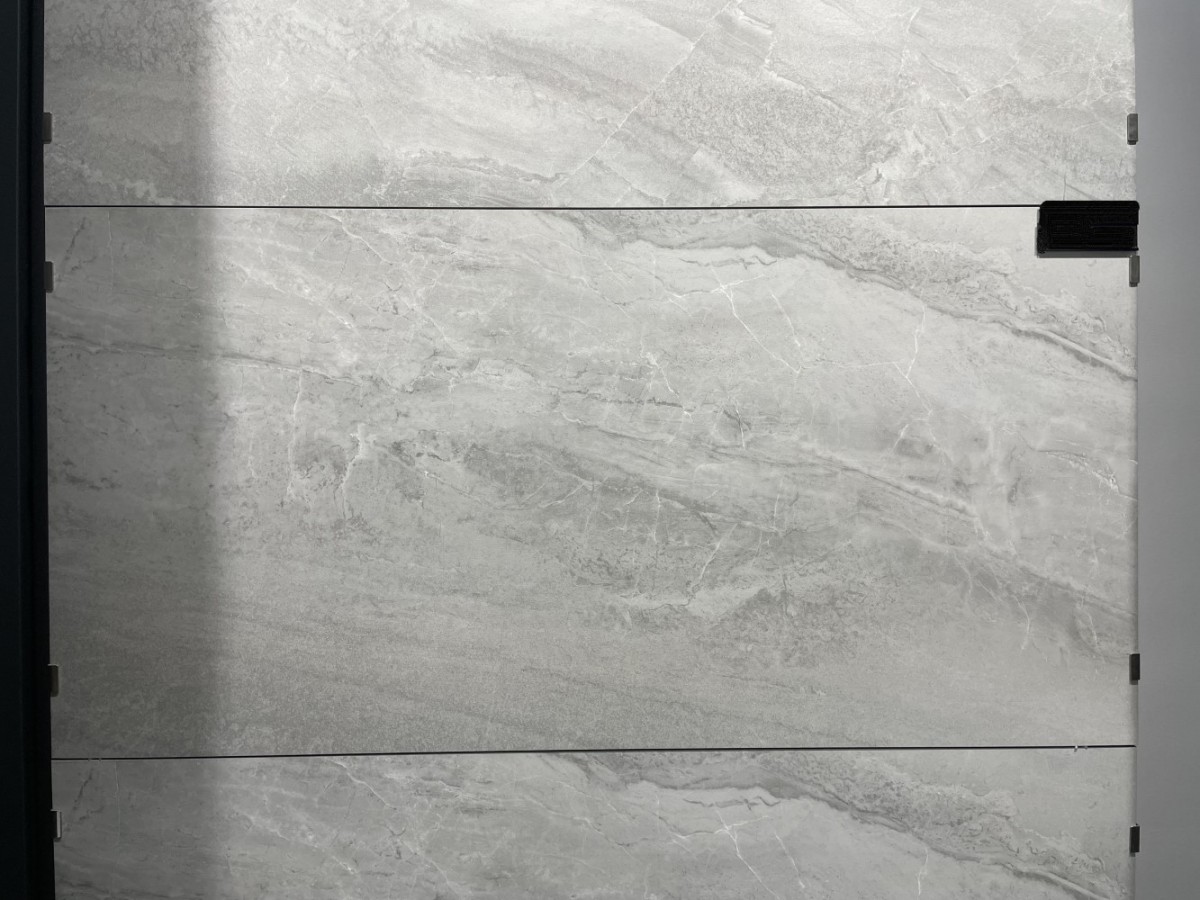 Плитка напольная 60x60 9мм Зевс графитовый матовый матовая серый Realistik Плитка напольная 60x60 9мм Зевс графитовый матовый матовая серый Realistik