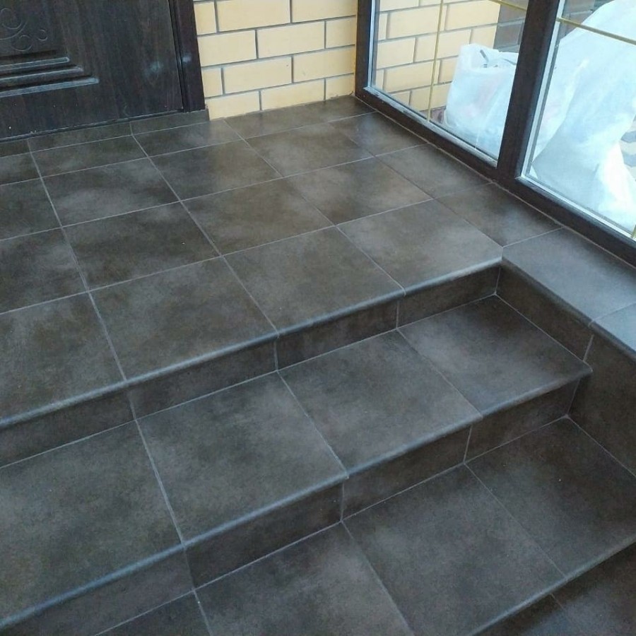 Плитка ступень 32x32 9мм Атриум мокка / Atrium Mocca Eckflorentiner матовая коричневый Westerwalder Плитка ступень 32x32 9мм Атриум мокка / Atrium Mocca Eckflorentiner матовая коричневый Westerwalder