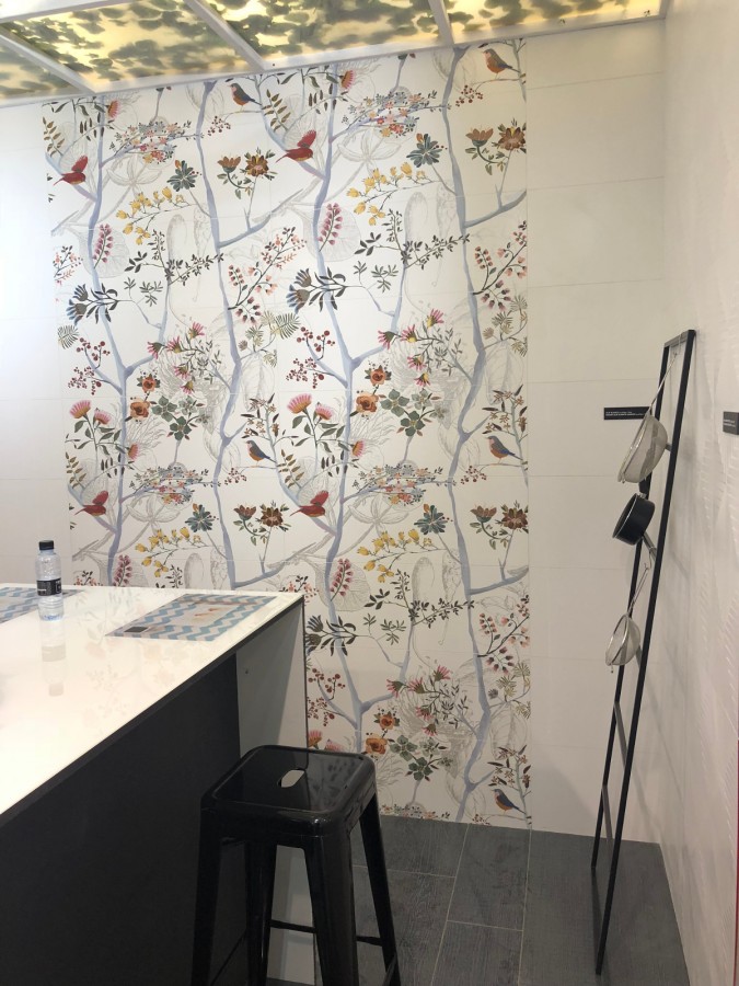 Плитка панно 126x90 10мм Алби белый сад 4 сатинированная белый Fanal Плитка панно 126x90 10мм Алби белый сад 4 сатинированная белый Fanal